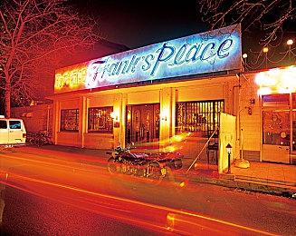 《滑板》重启版深谙系列精髓 收录百余首音乐曲目